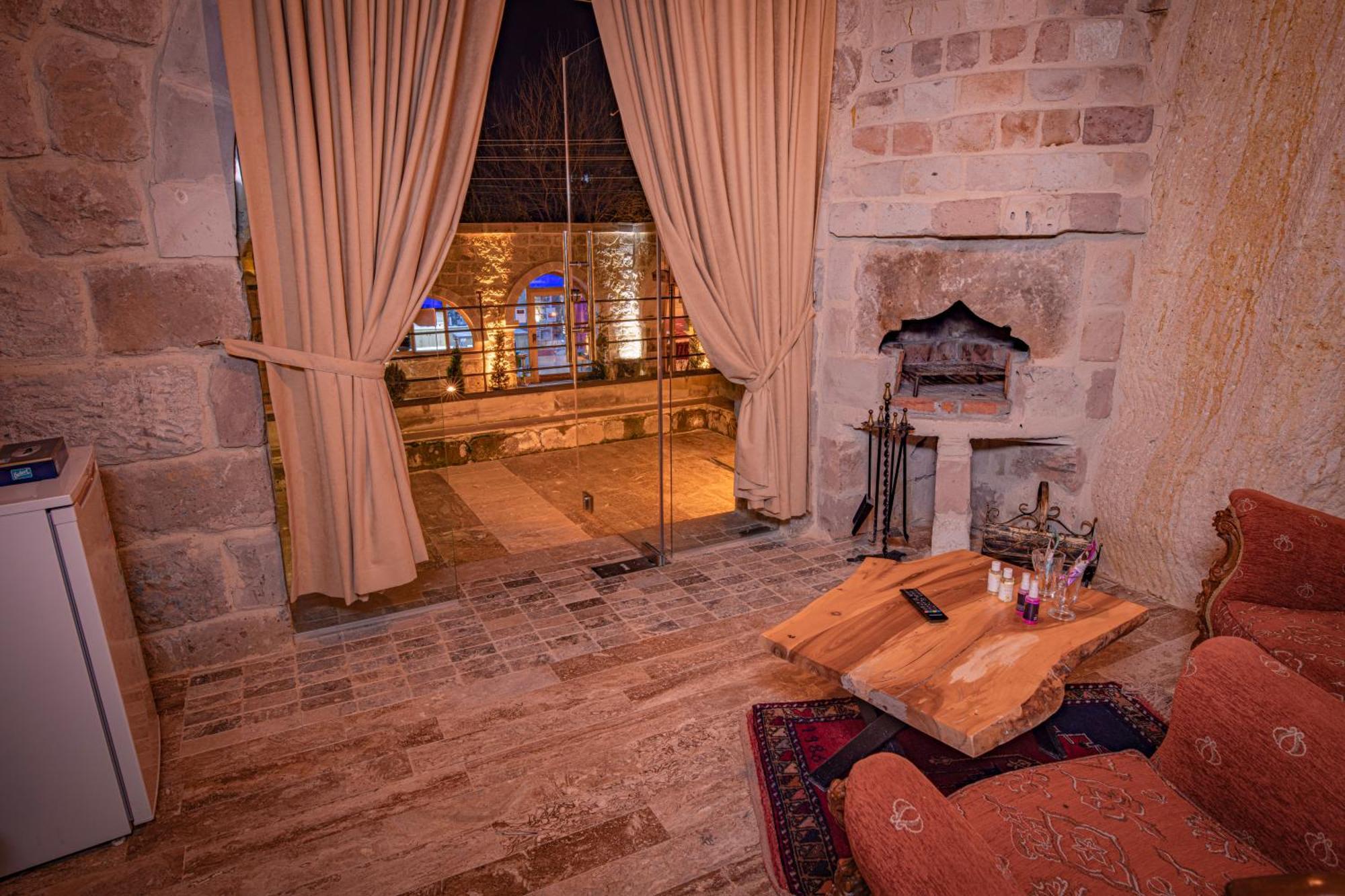 Sur Cave Hotel Ürgüp Esterno foto